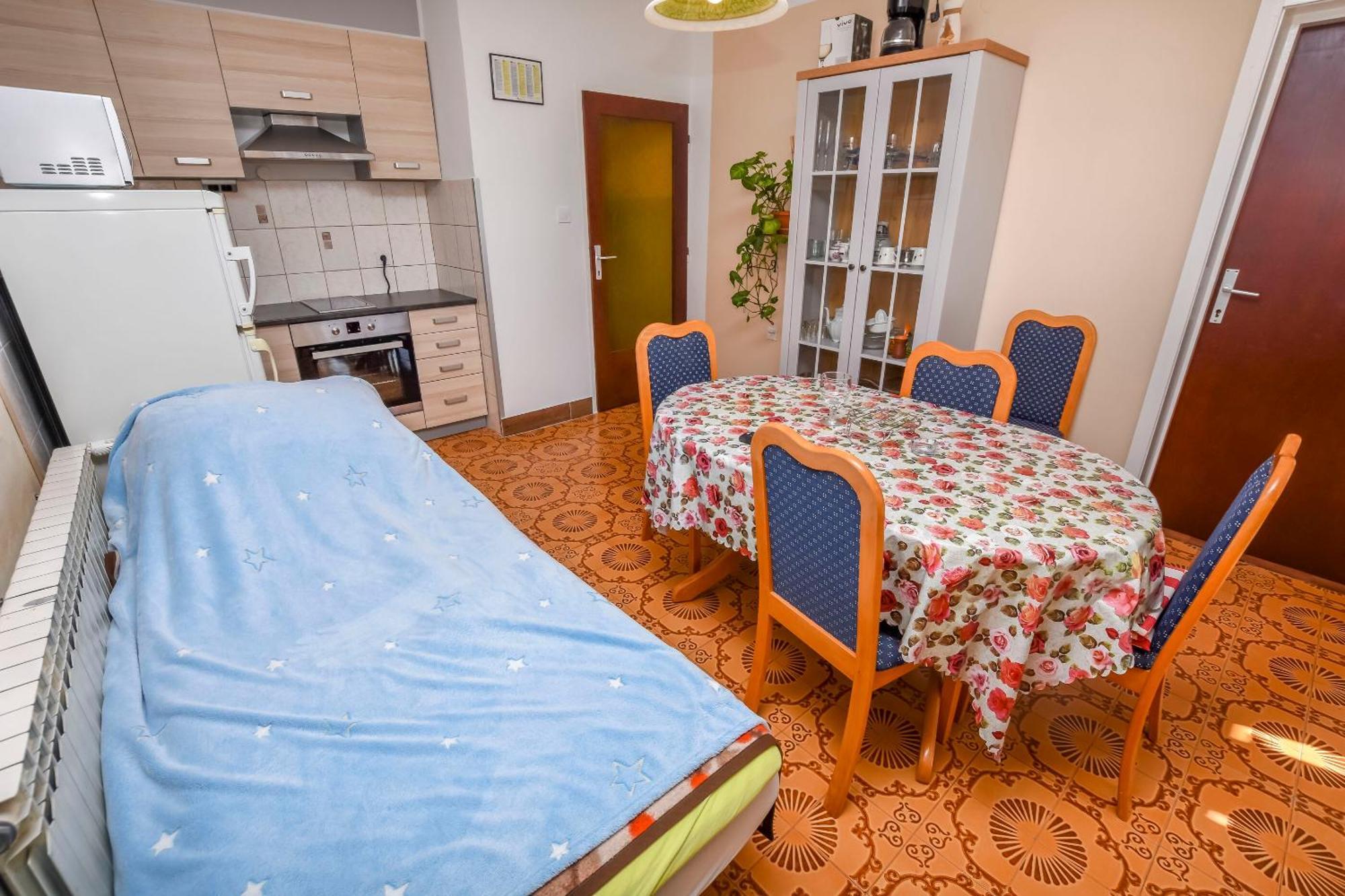 Apartments Luka روغوزنيكا المظهر الخارجي الصورة